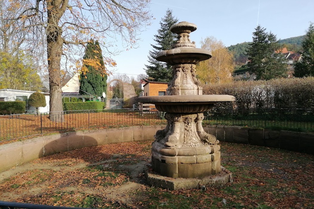 Fontaine au camping de Luttenbach