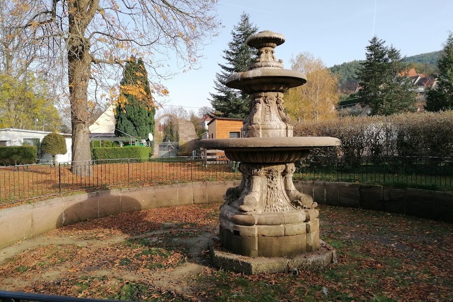 Fontaine au camping de Luttenbach