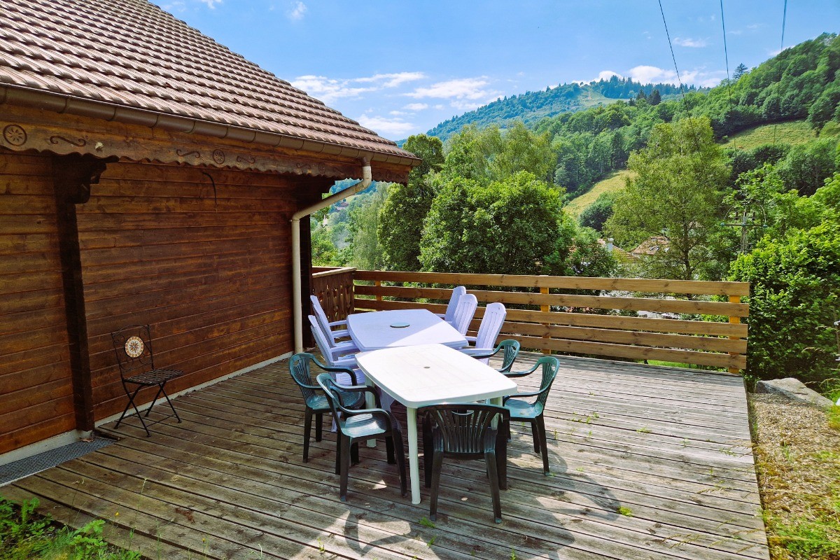 Terrasse avec vue sur la Vallée - Chalet de montagne au cœur des Vosges - La Bresse