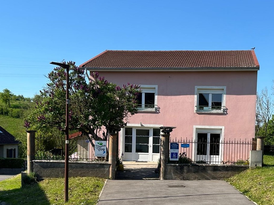 Gites La Source du Rey Parking privé PMR
