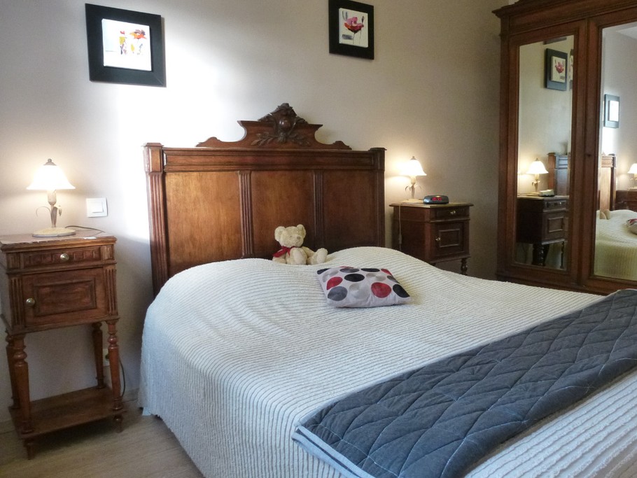 La chambre principale - lit de 160x200 cm