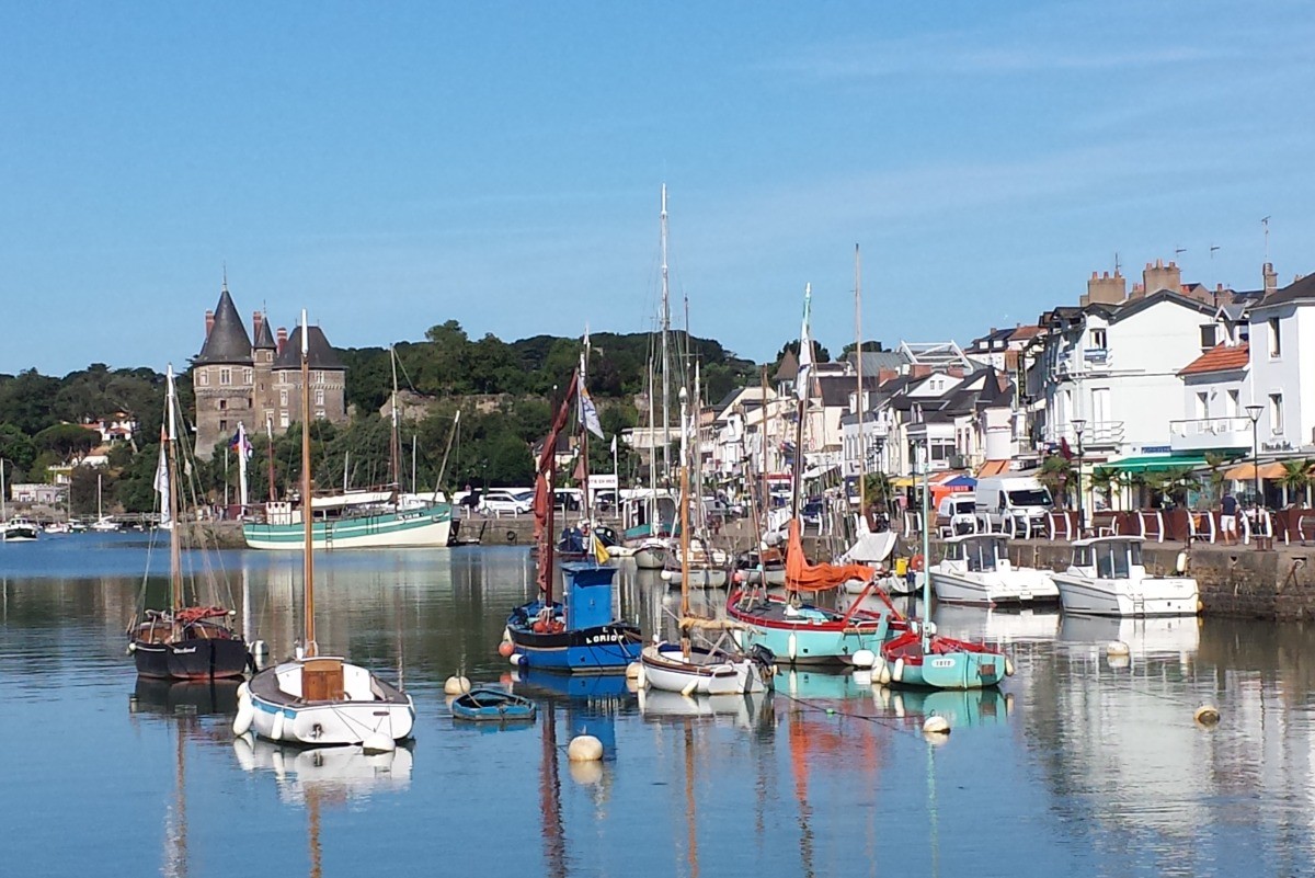 le quai Leray et le château