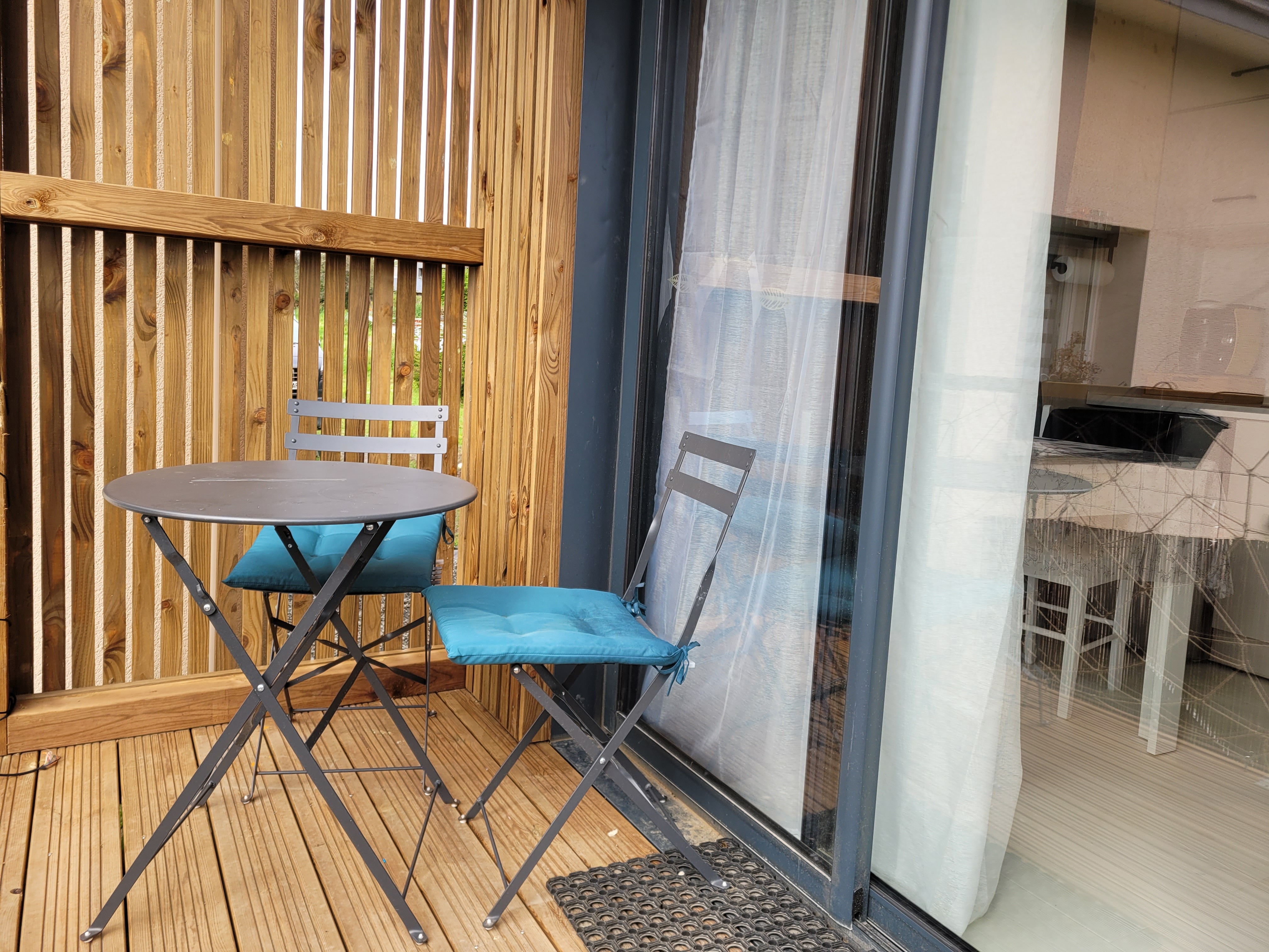 BARDES, Clévacances rental, Paimpol, view of the sea from the small wooden terrace