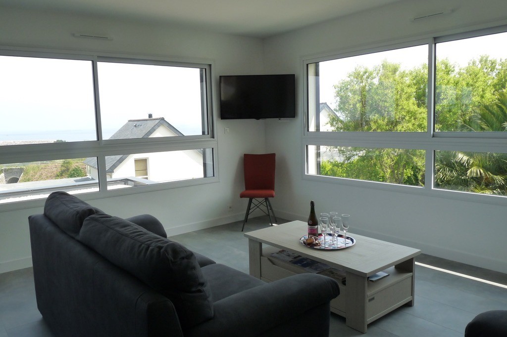 Salon avec vue mer