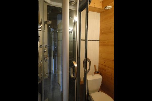 Chalet Ste Foy Tarentaise - Salle d'eau avec douche massante