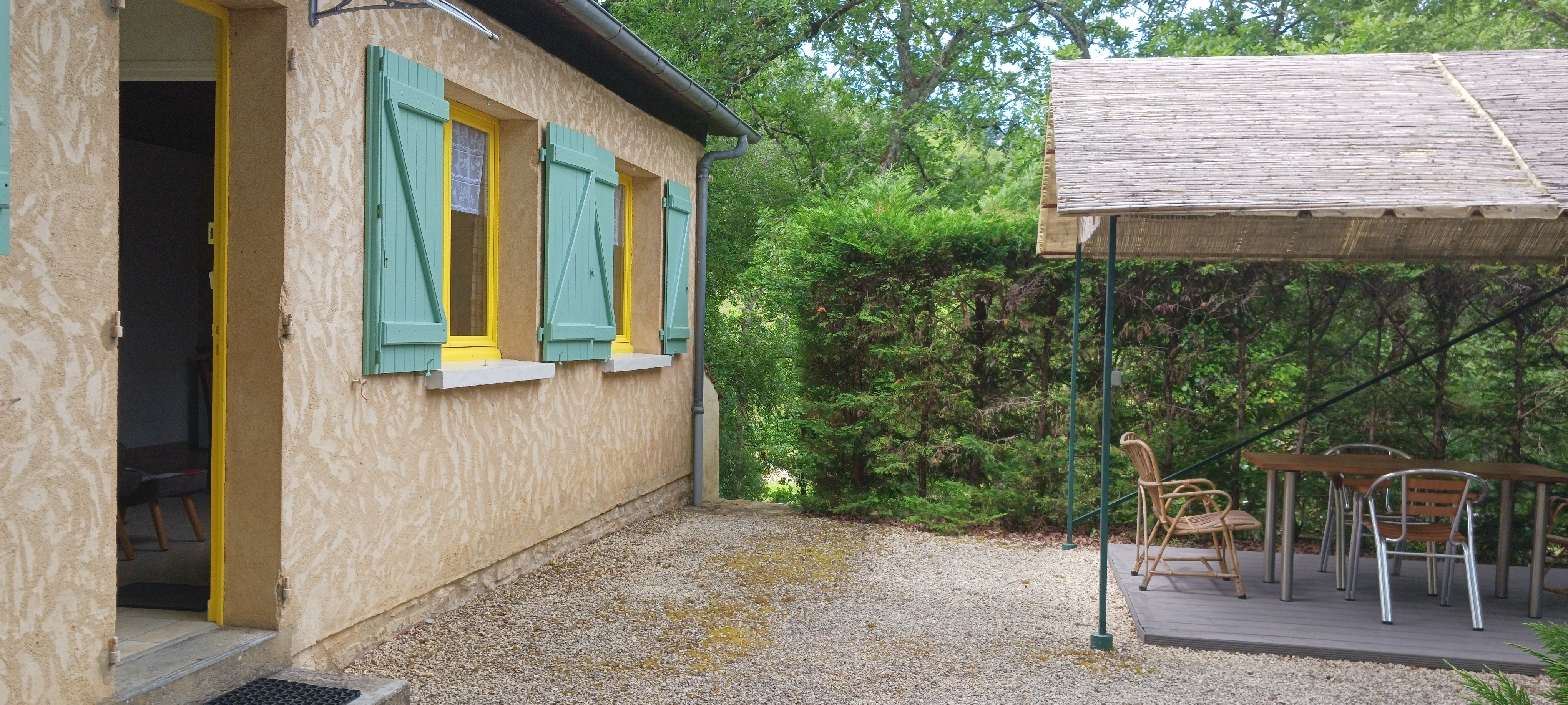 Extérieur arboré