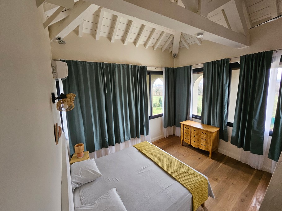 Bedroom 2nd floor