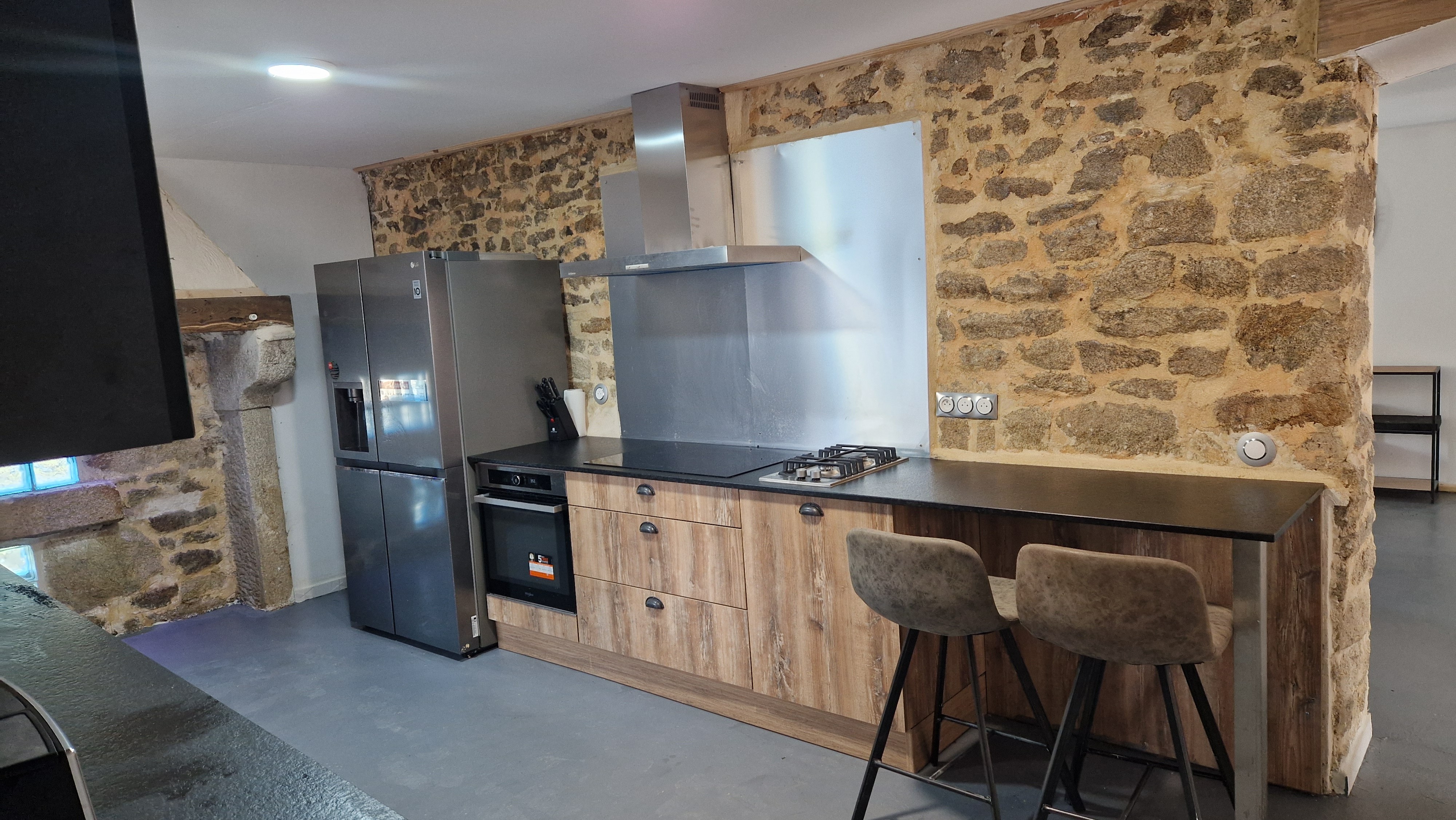 Gîte Ukhutula, Vollore-Montagne - La cuisine