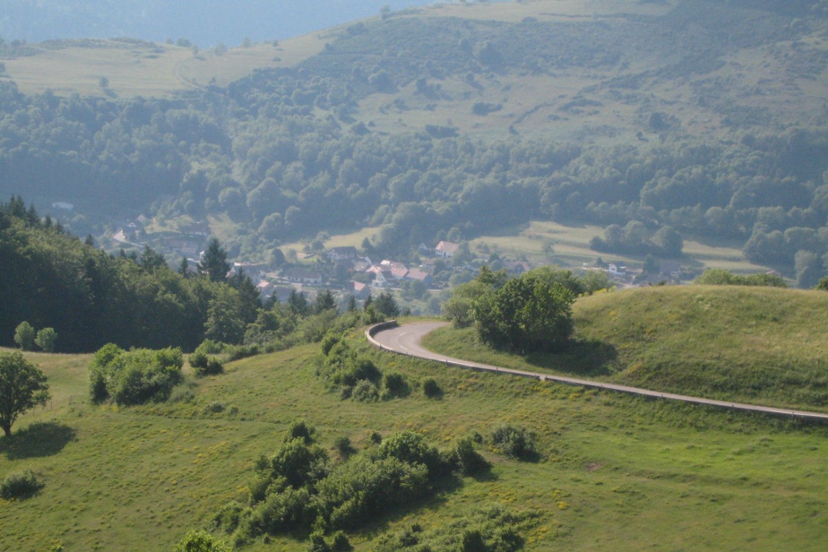 Route des crêtes vue sur le village