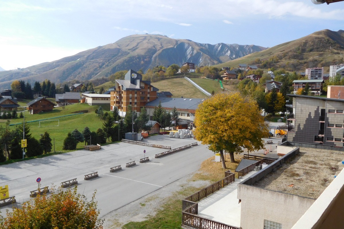 Vue depuis le Studio Les Aiguilles n°98 - La Toussuire - Domaine Skiable Les Sybelles - Maurienne - Savoie