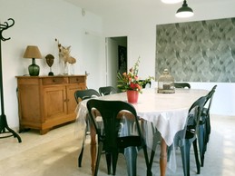 Gite 12 personnes Le Bois Dormant à St Jean d'Angély en Charente maritime