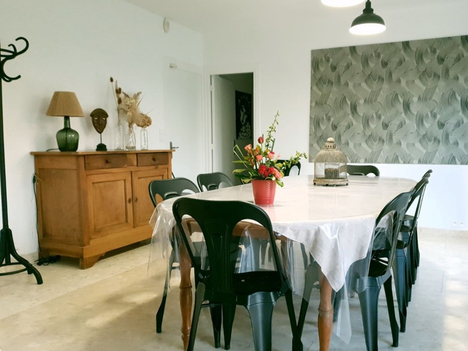 Gite 12 personnes Le Bois Dormant à St Jean d'Angély en Charente maritime