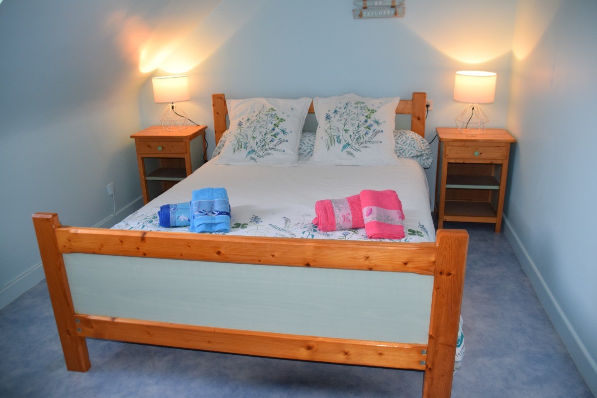 chambre 3 - location Clévacances - Tréguidel