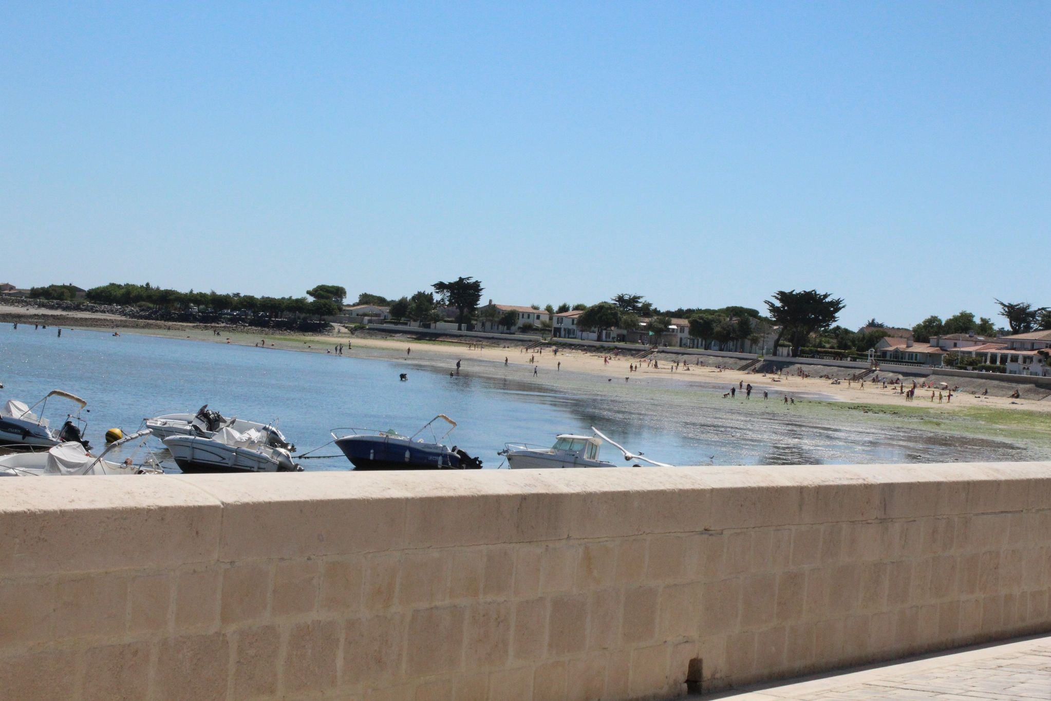 Vue de la maison des Pêcheurs à La Flotte sur l'ile de Ré