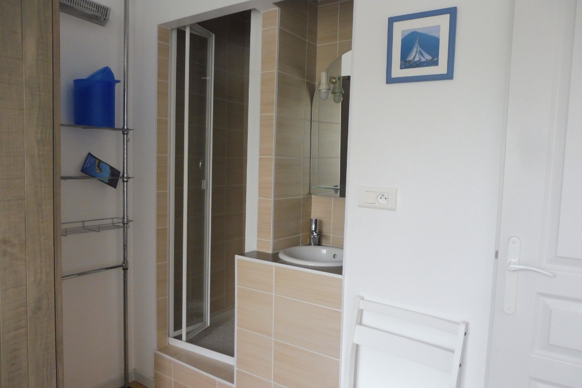 douche chambre 1er