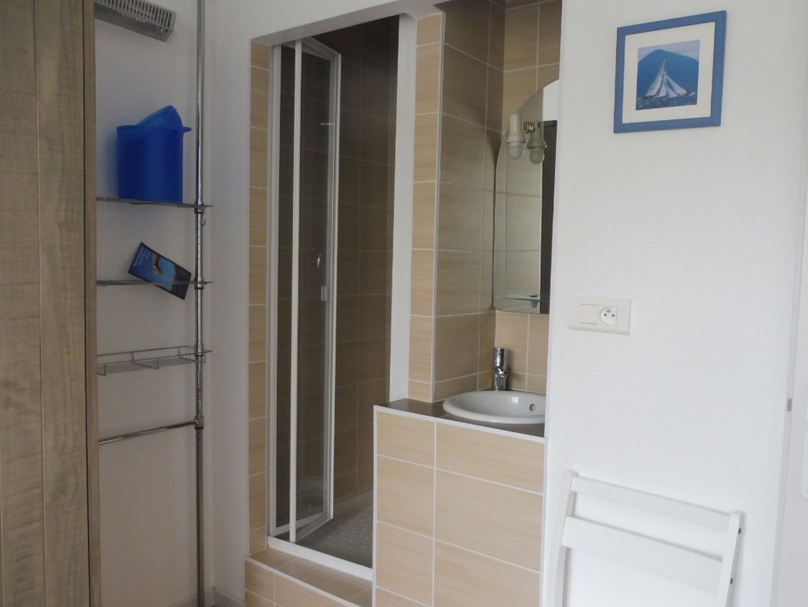 douche chambre 1er