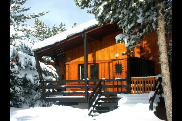 CHALET EN HIVER