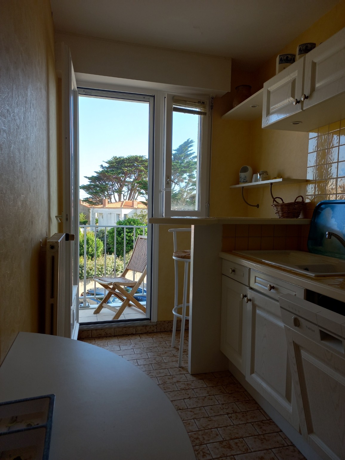 Rear balcony