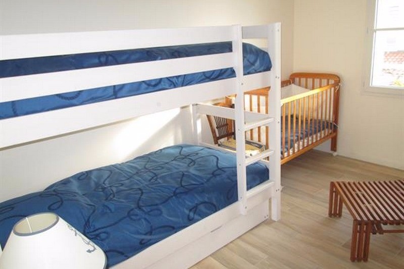 Etage : Chambre 3 lits