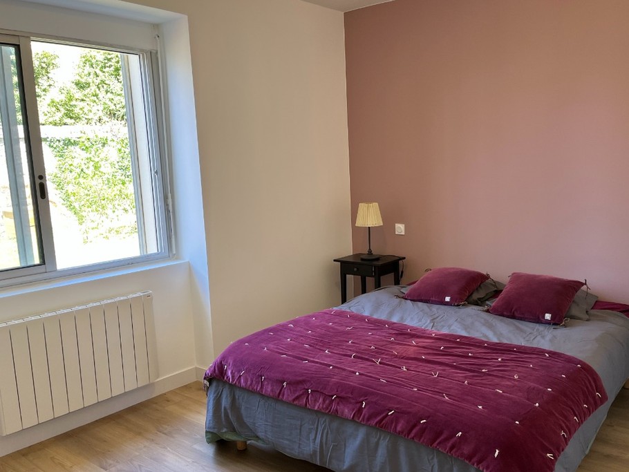 Chambre Tendresse Rez de Chaussée - Lit 2 personnes 160*200 cm