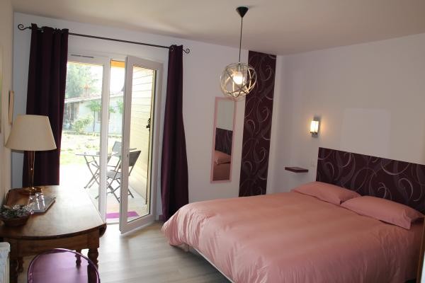 Chambres d'hôtes avec piscine dans le Parc naturel régional du Pilat - Chambre Raisin