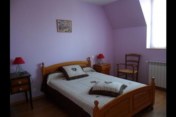 CHAMBRE MAUVE