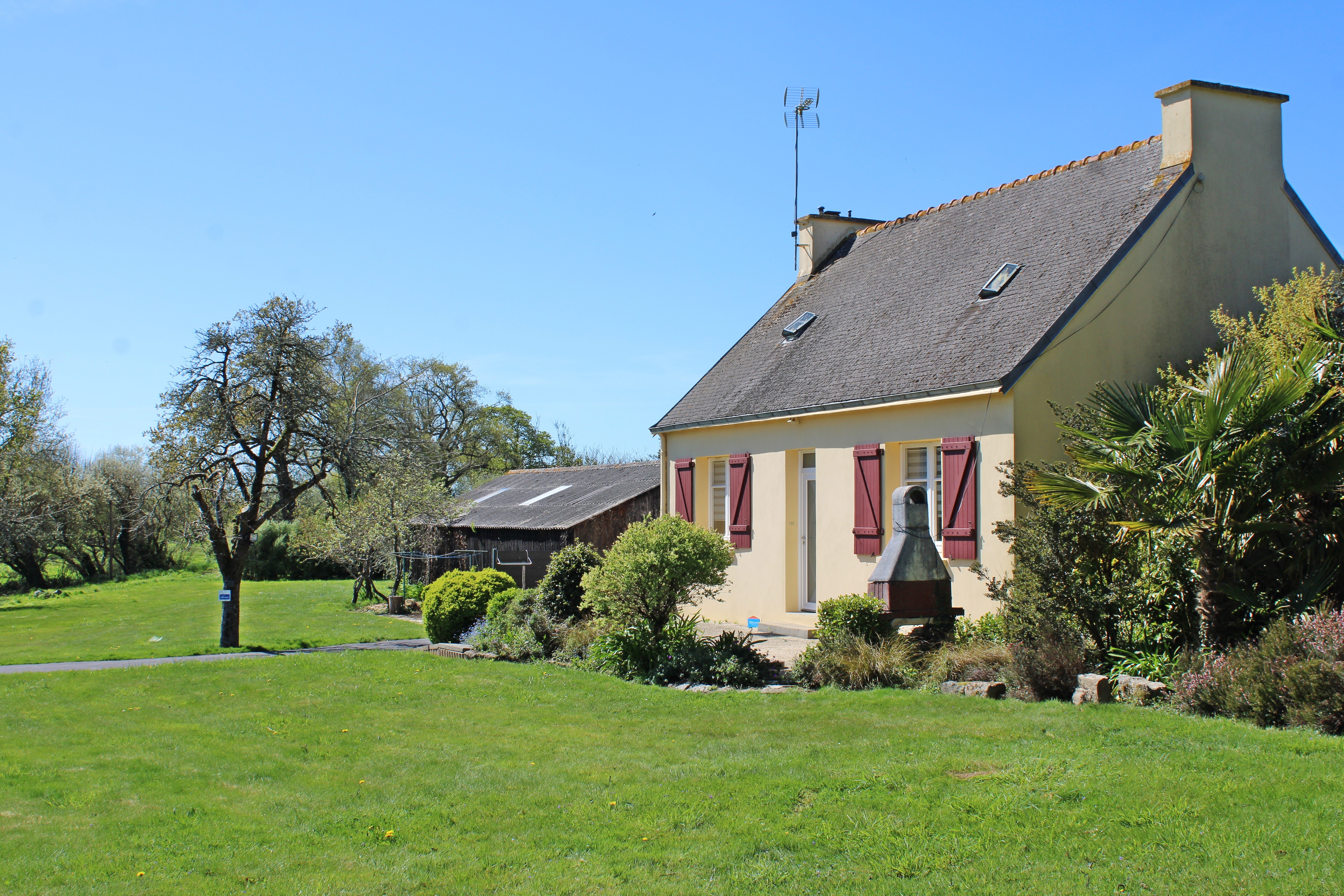 House with a large private landscaped garden