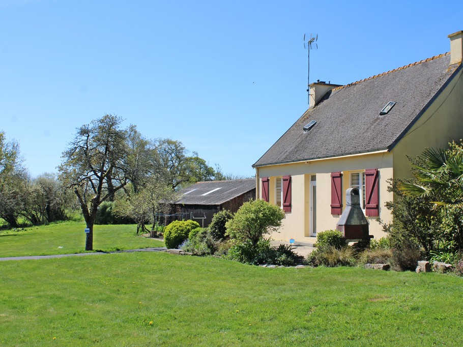 House with a large private landscaped garden