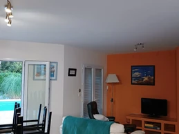 Salon donnant sur le séjour