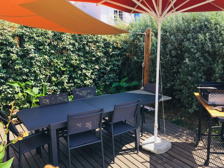 Terrasse sud avec plancha