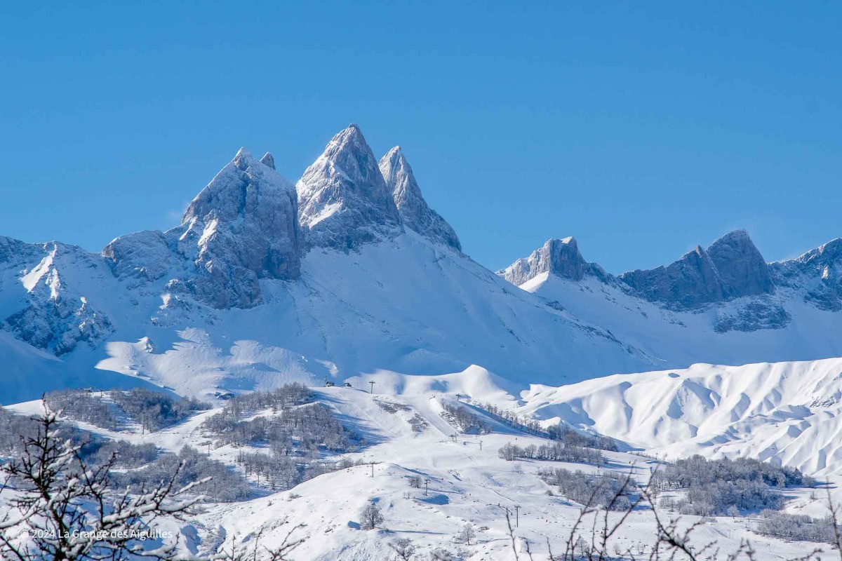 Les Aiguilles d'Arves et ski à Albiez-Montrond