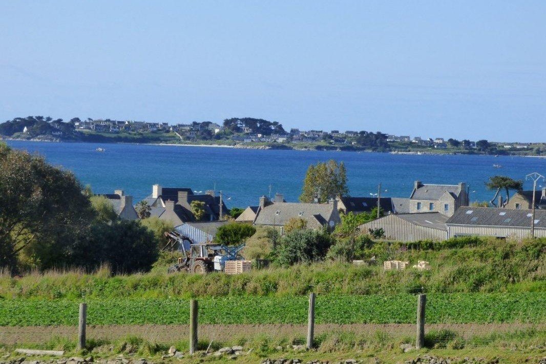 vue sur la mer et la campagne