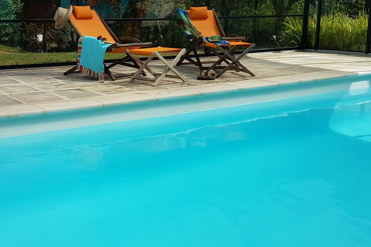 Piscine couverte et chauffée