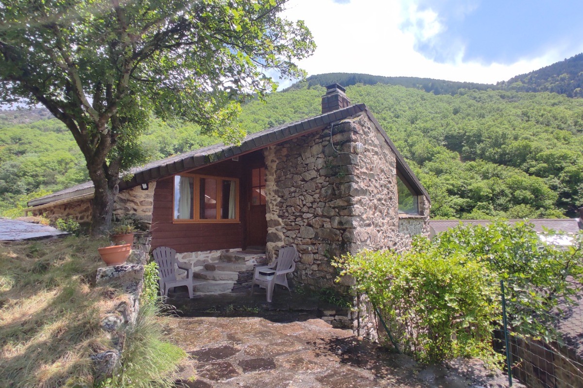 MOULIN DELEUZE - Entrée du Chalet