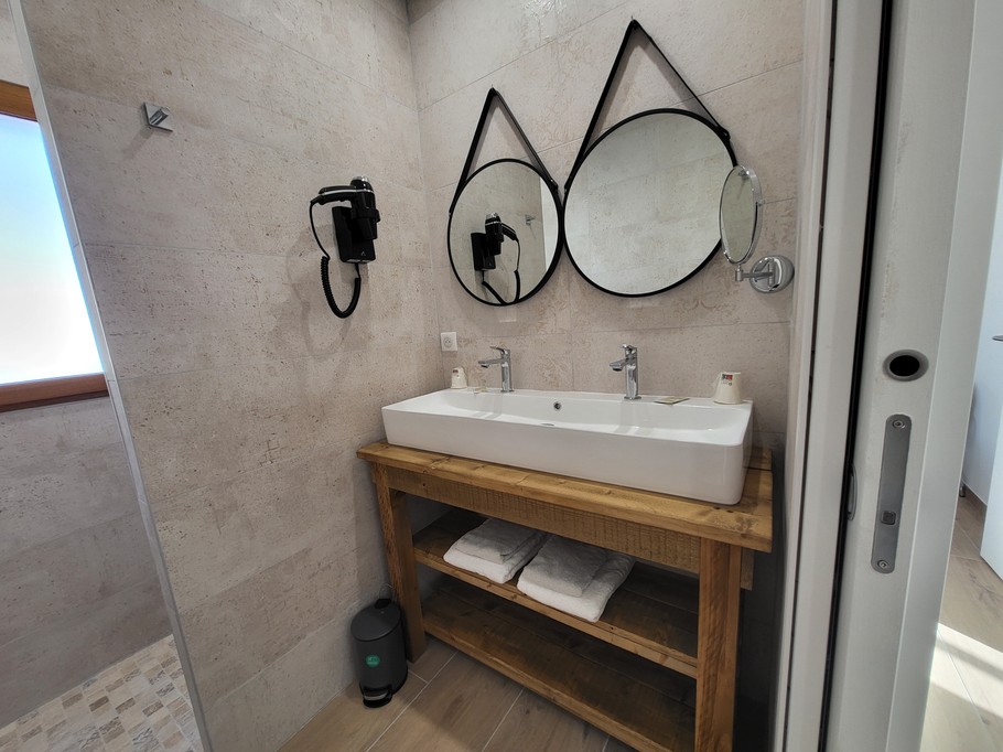 Photo n° 8 de la location