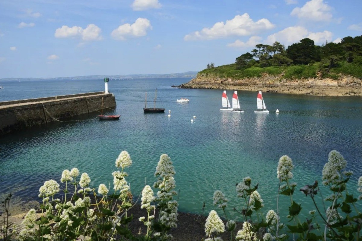 Entrée du port de Tréboul