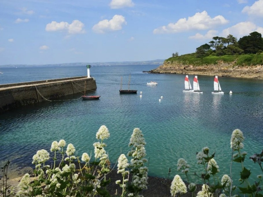 Entrée du port de Tréboul