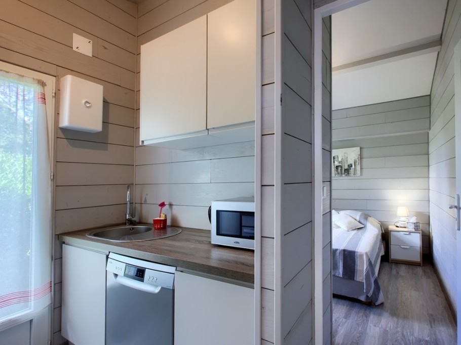 view from the kitchenette into the bedroom