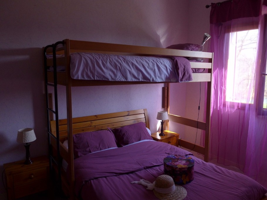 Chambre et lit superposés