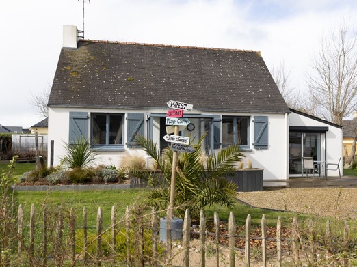 Maison côté entrée