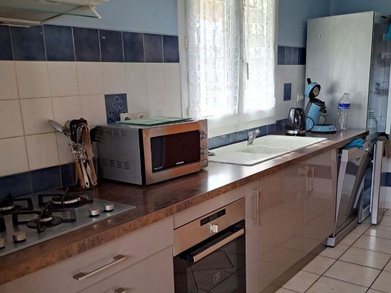 Maison familiale pour 6 personnes, avec jardin clos et garage, proche de la plage à pieds, St Denis d'Oléron, ile d'Oléron, en Charente maritime