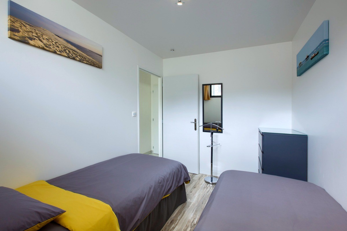 Chambre 2 : 2 lits simples 90x200