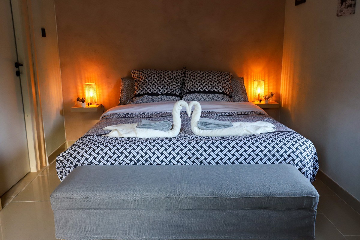 Chambre Bouleau, 1 lit 160x200 - L'Hôtel Enfoncée Chambres et Table d'hôtes Le Val d'Ajol