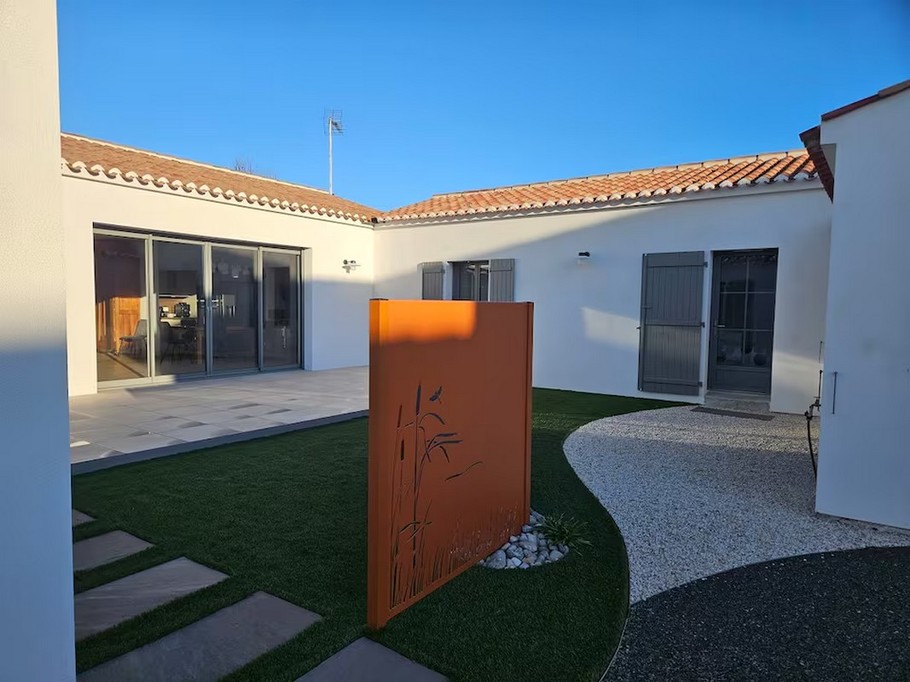 Photo n° 20 of the location