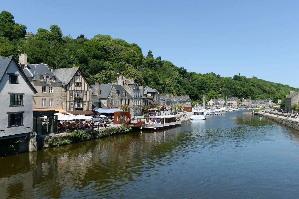 Le port de Dinan au bord de la Rance.
Crédits photo : CAD 22 TORRUBIA-Bruno