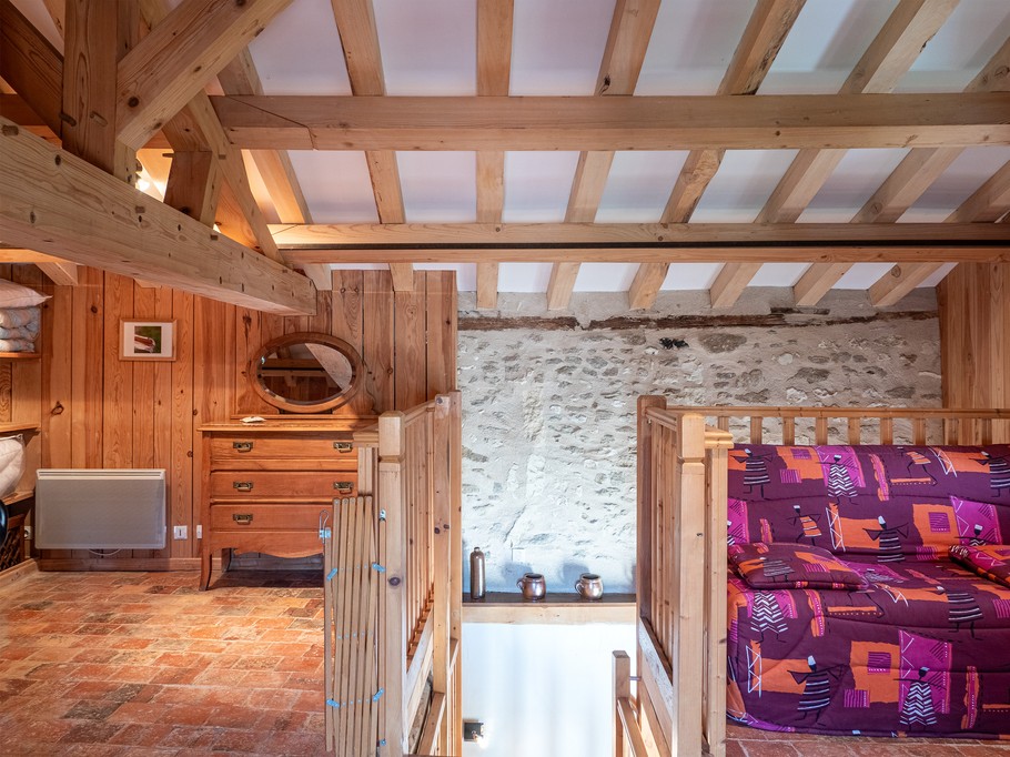 Mezzanine with bed 140 and BZ