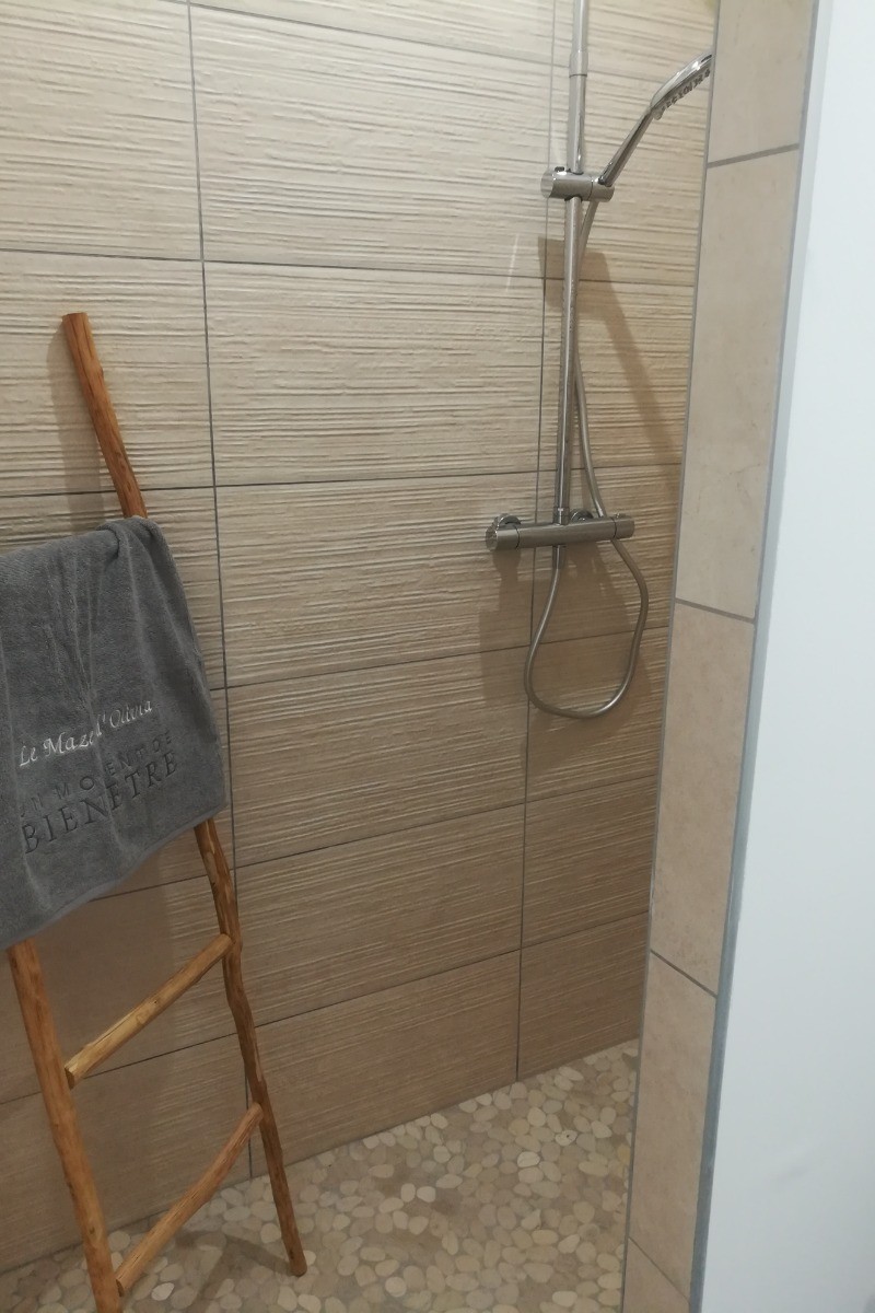 Douche à l'italienne