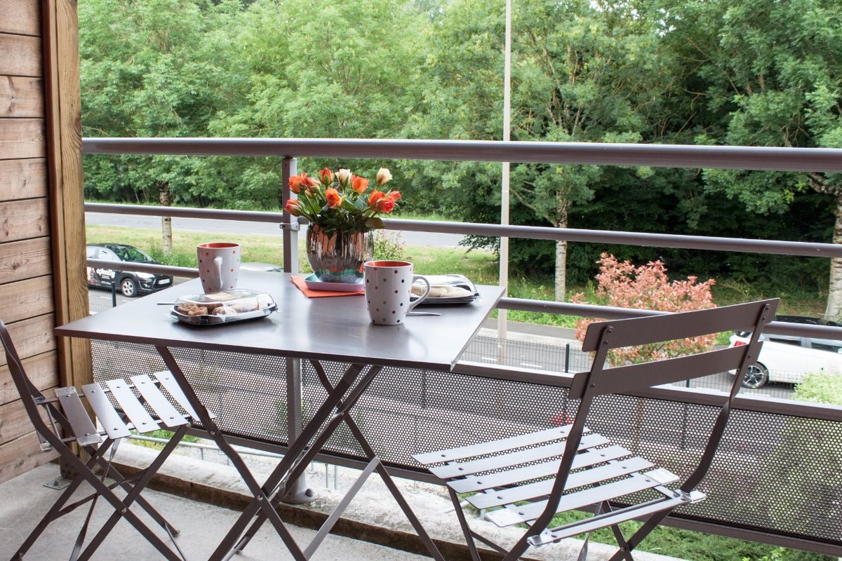 Petit déjeuner sur balcon