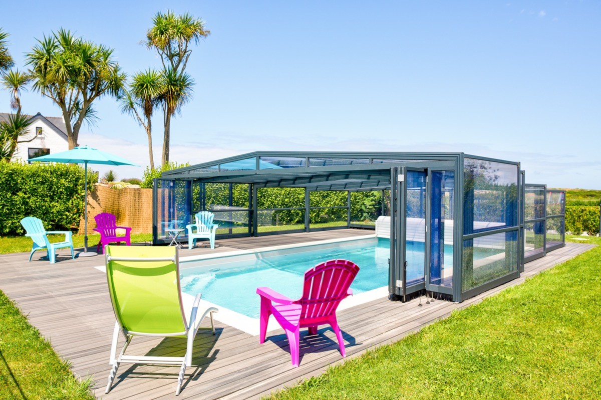 piscine commune à 2 autres locations chauffée à 29°