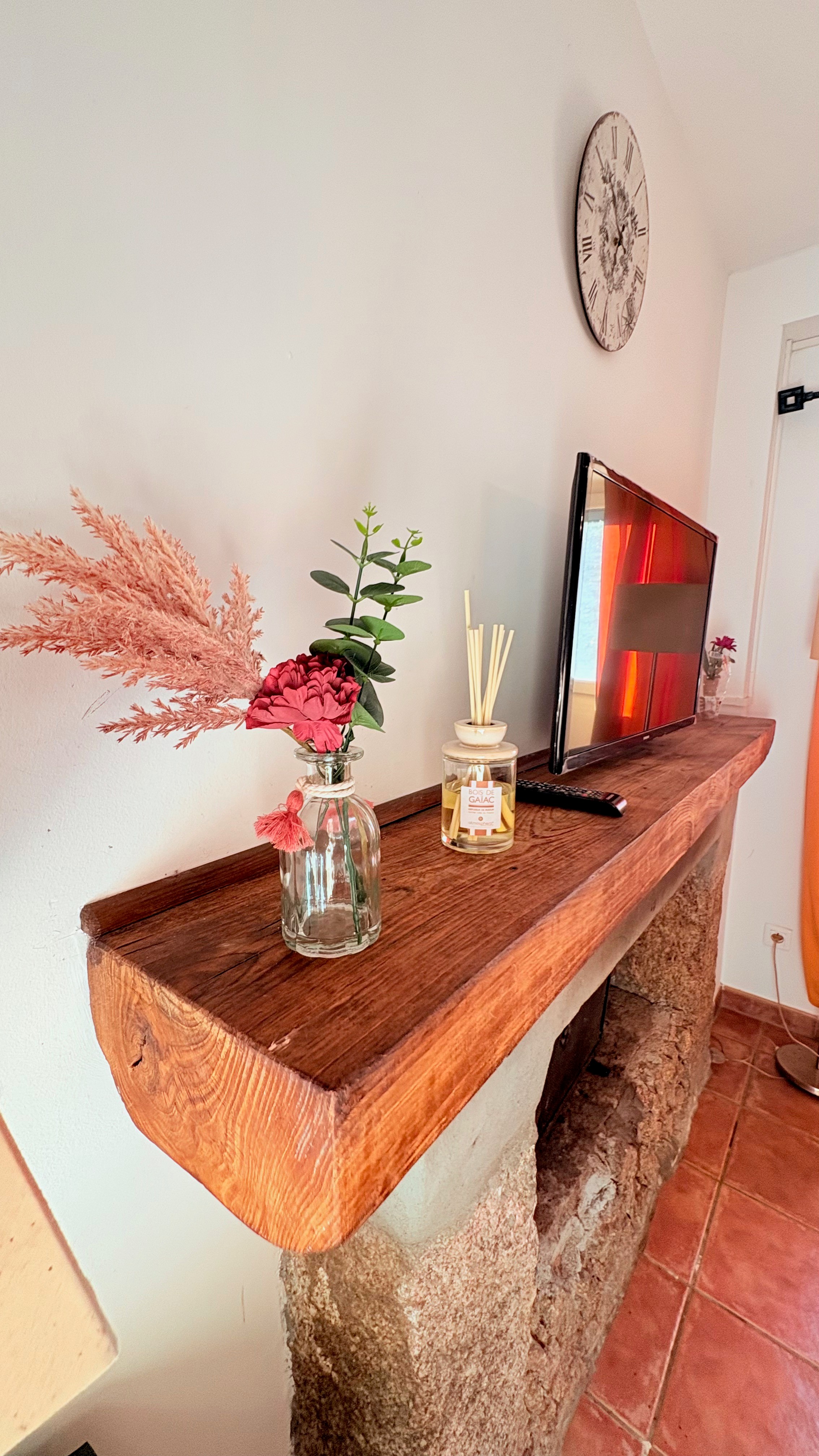 Salon TV  écran plat LCD